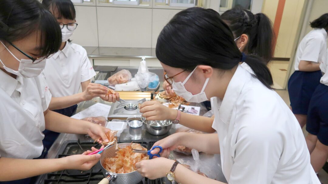 野菜の廃棄物をカットしてよくゆでたら…