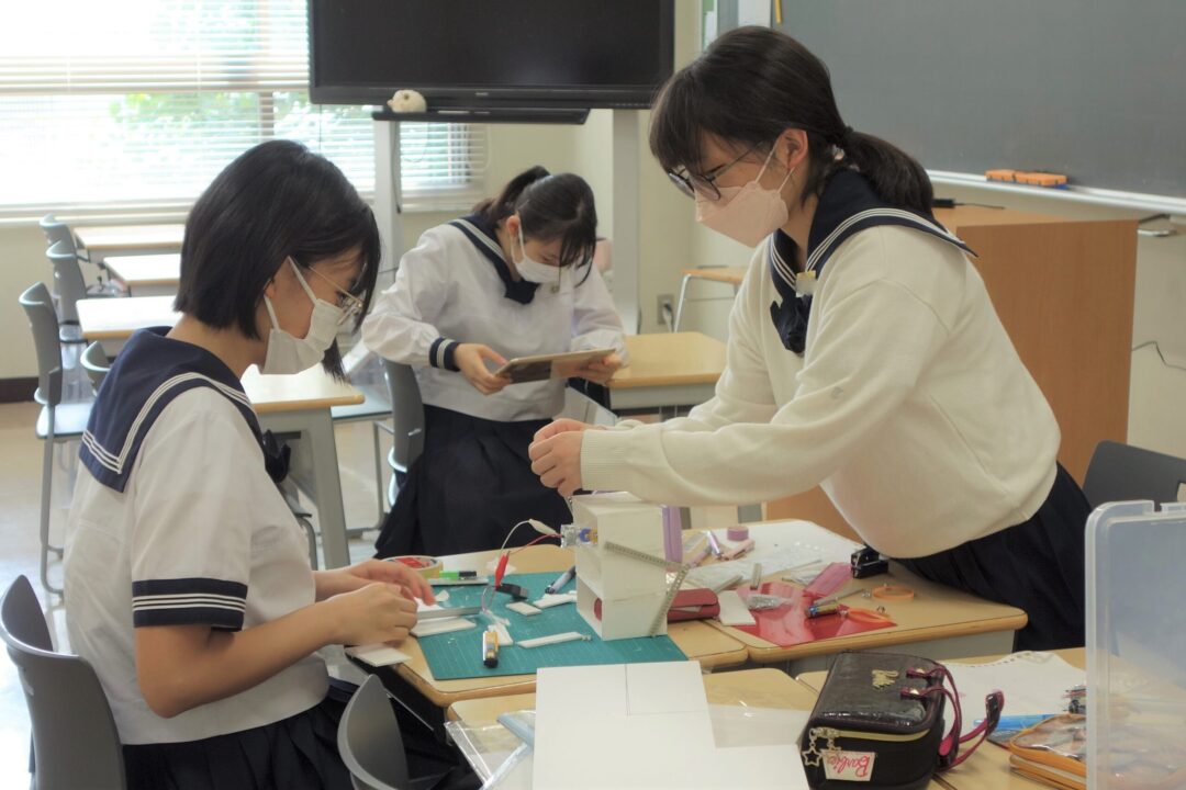 動作模型の作成