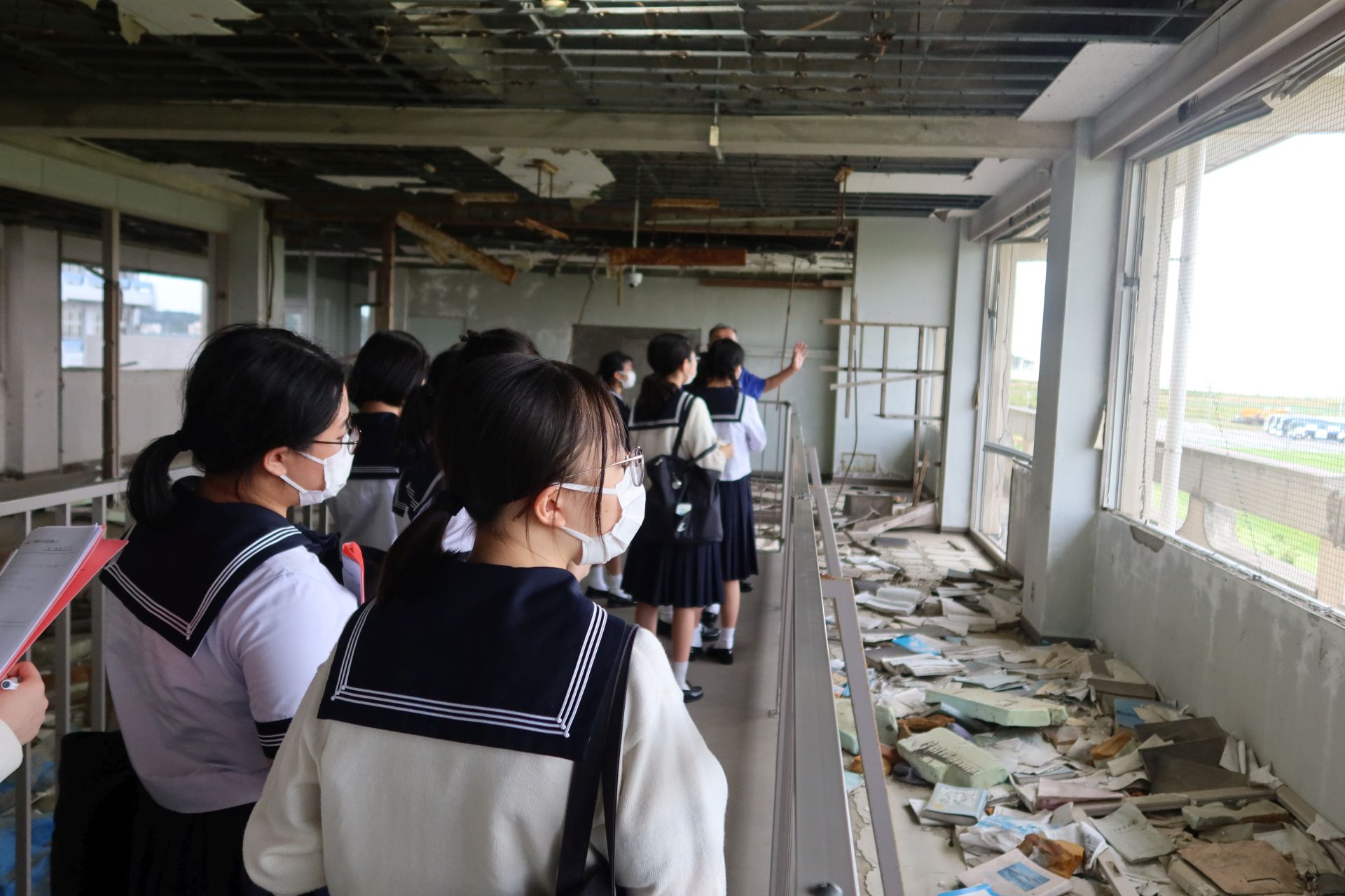 気仙沼向洋高校旧校舎内の震災遺構