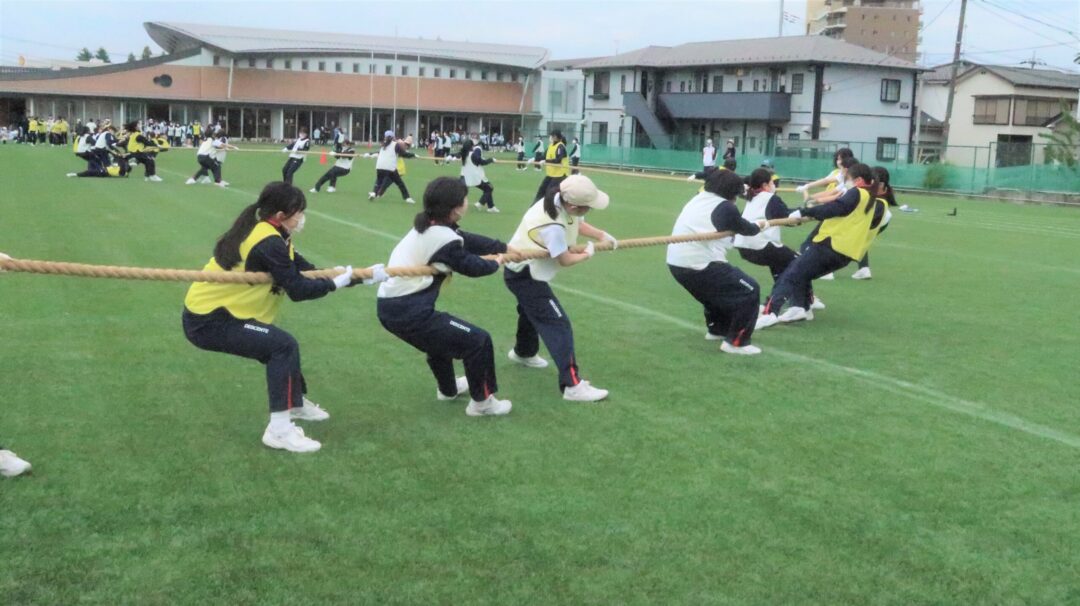 高校２年生の運動会種目の練習