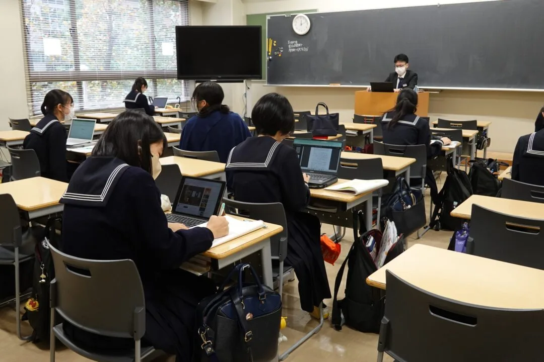 高校2年 探究活動 2023.11.11 | 豊島岡女子学園 中学校・高等学校