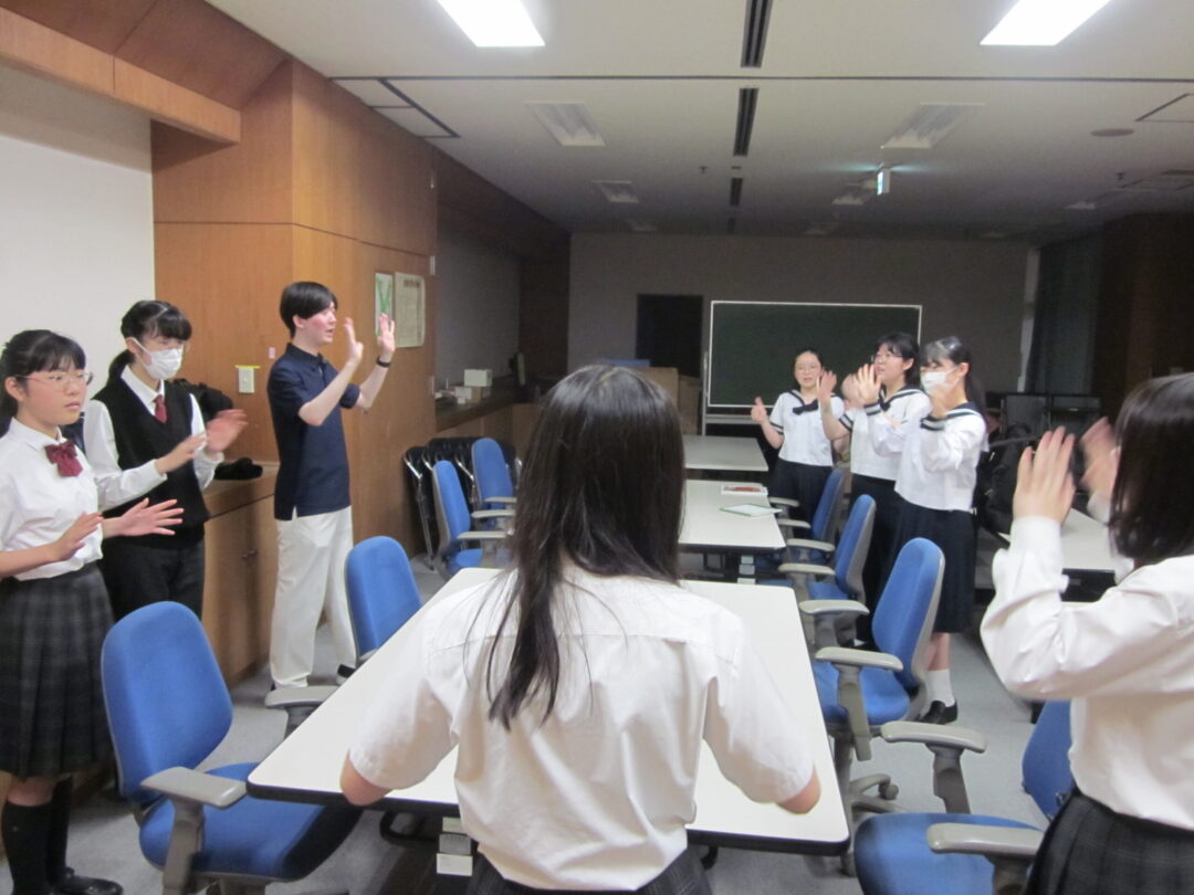 リハーサルの様子
担当は広尾学園卒業生のMさん