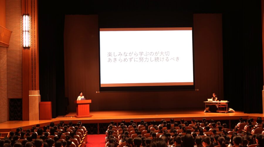 中学3年 先輩に学ぶ学習法 | 豊島岡女子学園 中学校・高等学校