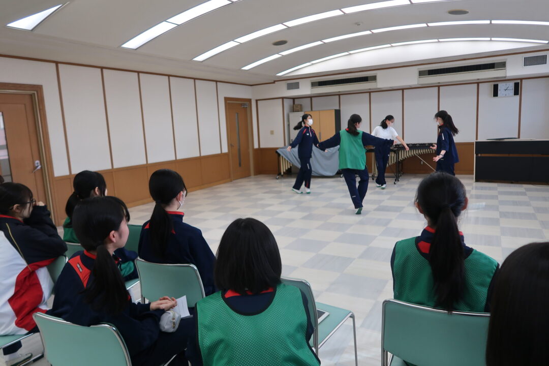 中３　日本や諸外国の伝統音楽に合ったダンスを創ろう！